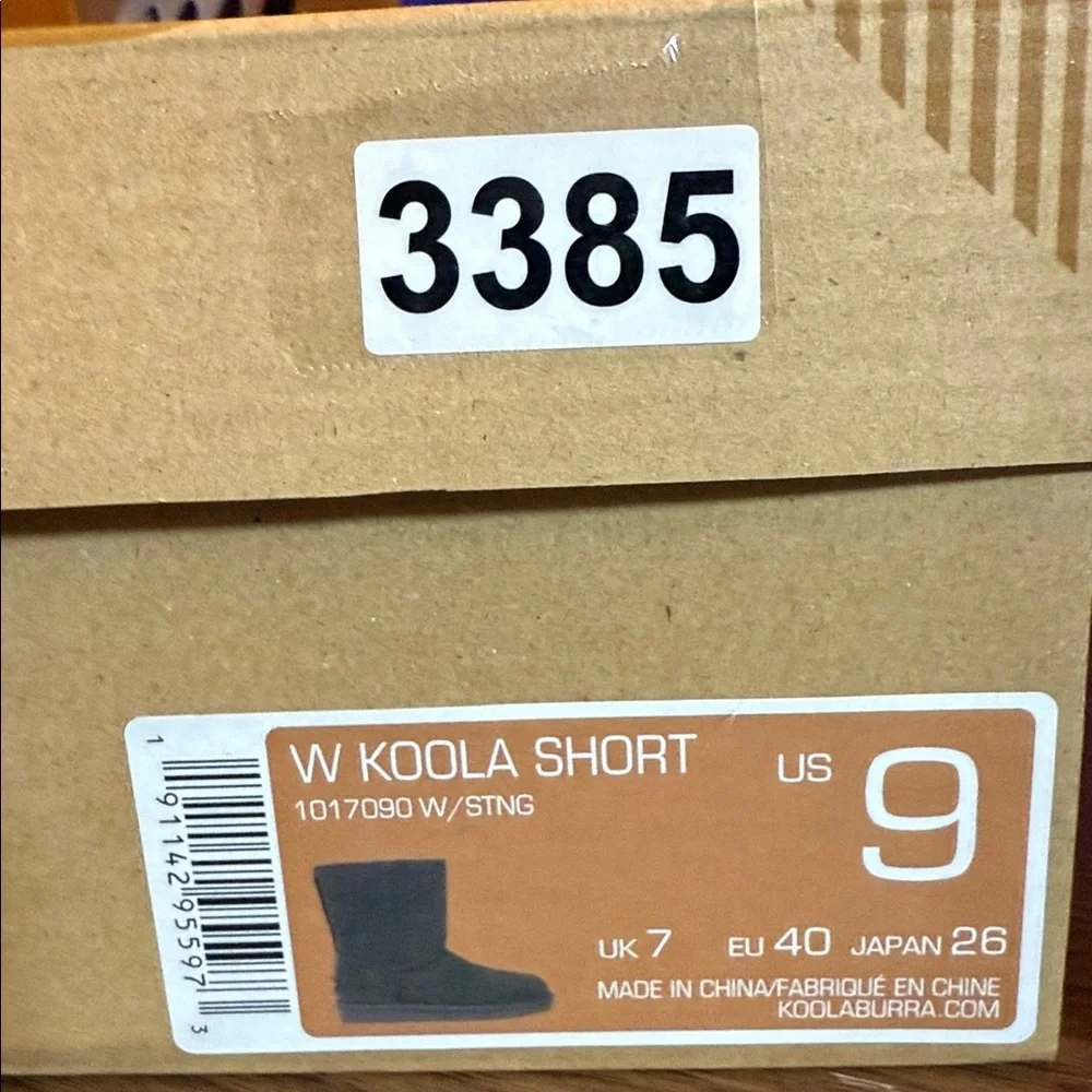 Koolaburra by UGG Suede Koola Short Boots NEW Size 9